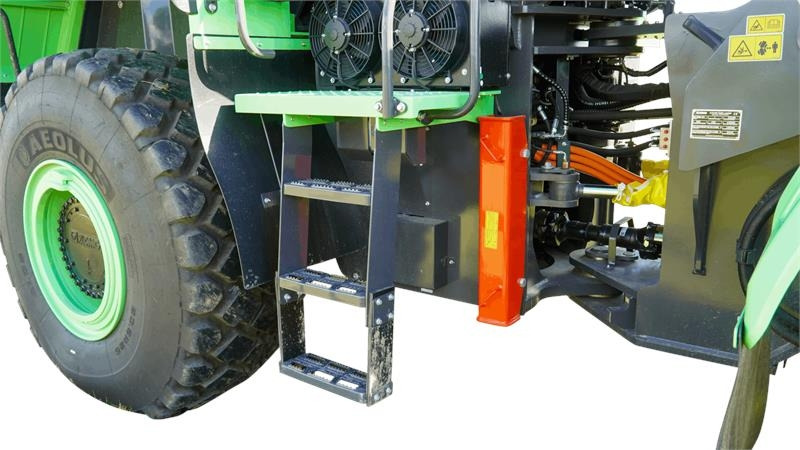 Încărcător frontal pe pneuri XCMG XC968-EV ELEKTRISK: Foto 7 Încărcător frontal pe pneuri XCMG XC968-EV ELEKTRISK: Foto 7