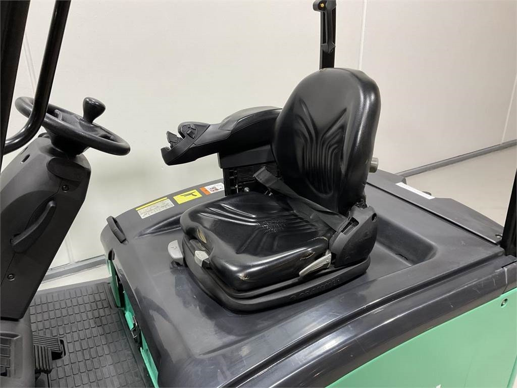 Mitsubishi FB18PNT - Electrostivuitor: Foto 5 Mitsubishi FB18PNT - Electrostivuitor: Foto 5