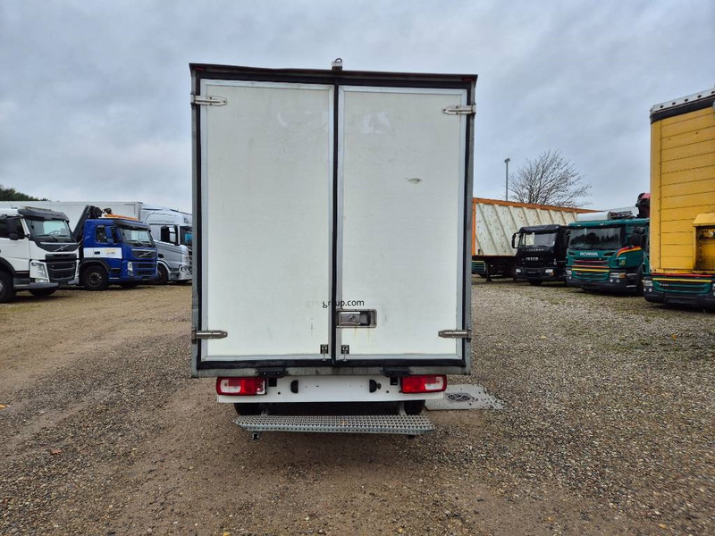 Volkswagen Crafter 35 2,0 TDi 140 BOX / DOORS - Dubă: Foto 4 Volkswagen Crafter 35 2,0 TDi 140 BOX / DOORS - Dubă: Foto 4