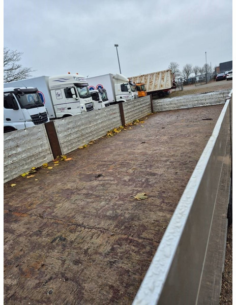 Volvo FE320 6x2/4 // HMF2120 K5 // - Camion cu macara: Foto 5 Volvo FE320 6x2/4 // HMF2120 K5 // - Camion cu macara: Foto 5