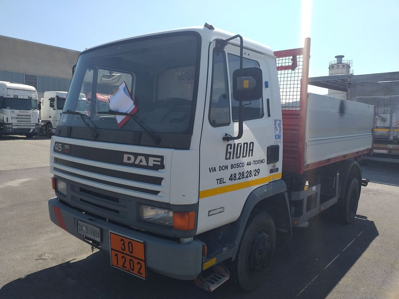 DAF AE 45 - Camion basculantă: Foto 1 DAF AE 45 - Camion basculantă: Foto 1