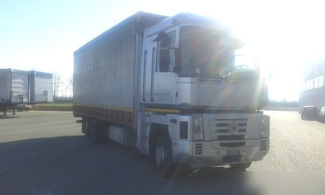 Renault MAGNUM 480 - Camion cu prelată: Foto 4 Renault MAGNUM 480 - Camion cu prelată: Foto 4