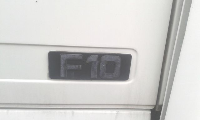 Volvo F.10 - Camion platformă: Foto 3 Volvo F.10 - Camion platformă: Foto 3