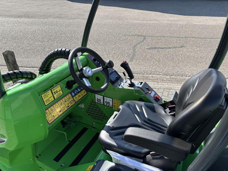 Avant 735i TDL - Încărcător frontal pe pneuri: Foto 5 Avant 735i TDL - Încărcător frontal pe pneuri: Foto 5