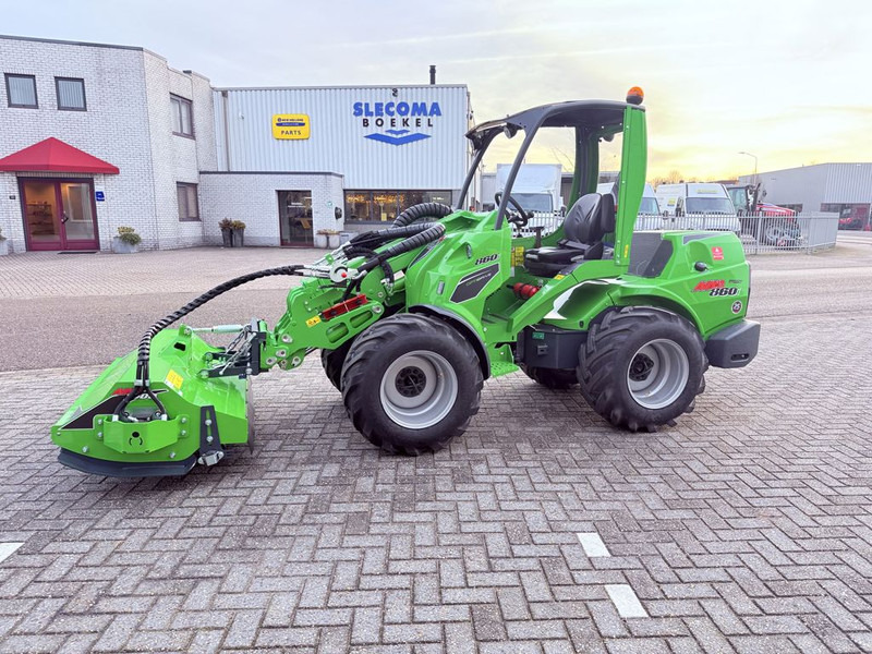 Avant 860i TDL+ - Încărcător frontal pe pneuri: Foto 1 Avant 860i TDL+ - Încărcător frontal pe pneuri: Foto 1
