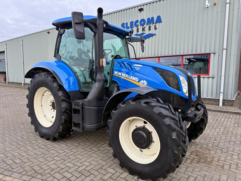 New Holland T6.180 DYN Stage V - Tractor agricol: Foto 4 New Holland T6.180 DYN Stage V - Tractor agricol: Foto 4
