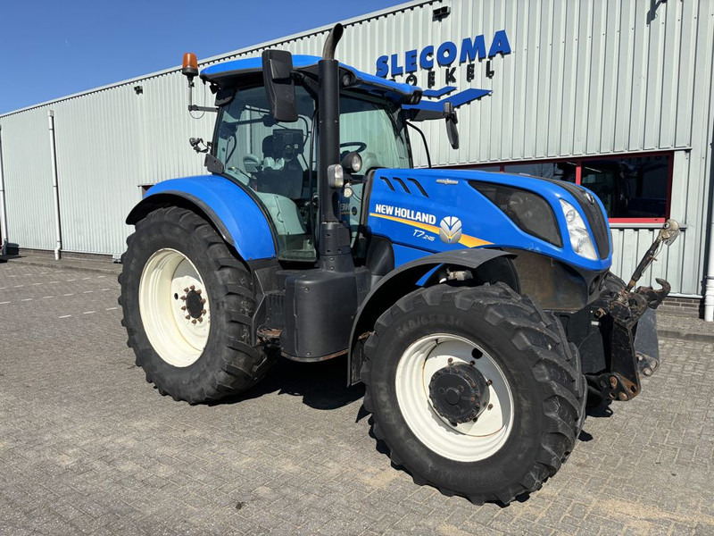 New Holland T7.245 Auto Command MY18 - Tractor agricol: Foto 4 New Holland T7.245 Auto Command MY18 - Tractor agricol: Foto 4