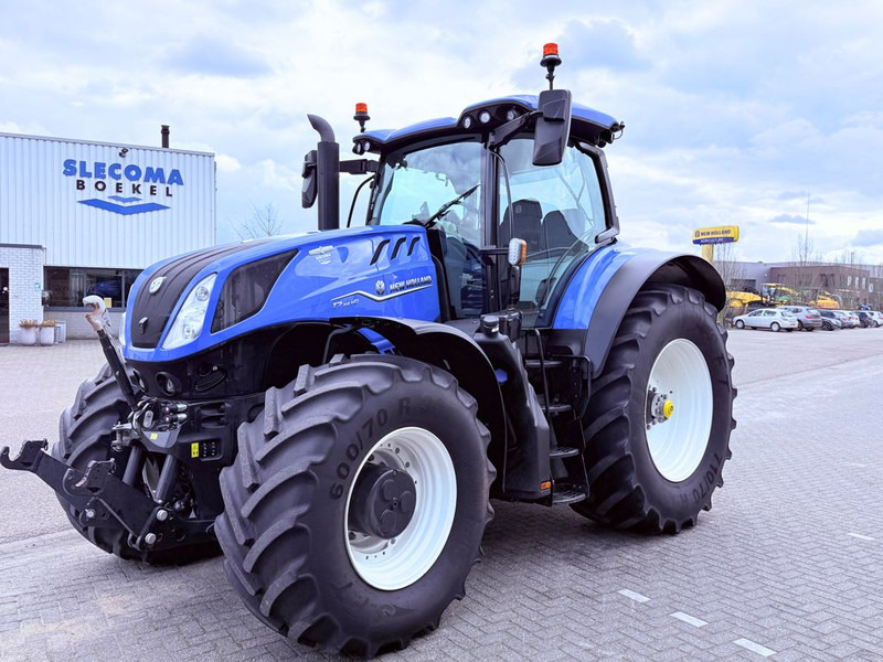 New Holland T7.315HD Auto Command + GPS - Tractor agricol: Foto 1 New Holland T7.315HD Auto Command + GPS - Tractor agricol: Foto 1