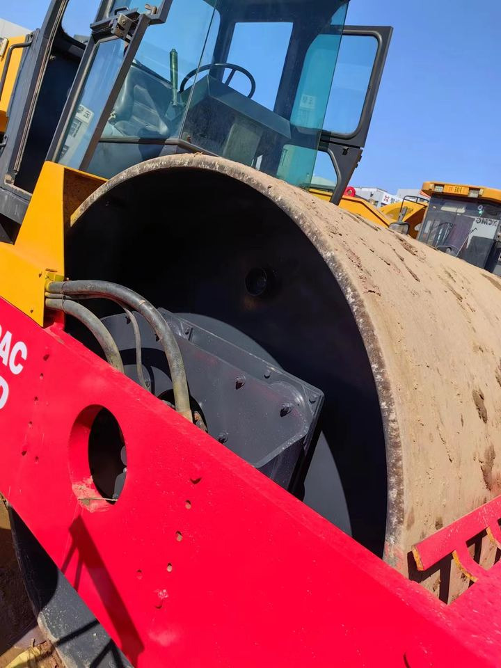Fast Shipping Superior Quality Used Dynapac CA301D Road Roller Used Vibratory Soil Compactors Strong Power Single Drum Roller - Compactor: Foto 3 Fast Shipping Superior Quality Used Dynapac CA301D Road Roller Used Vibratory Soil Compactors Strong Power Single Drum Roller - Compactor: Foto 3