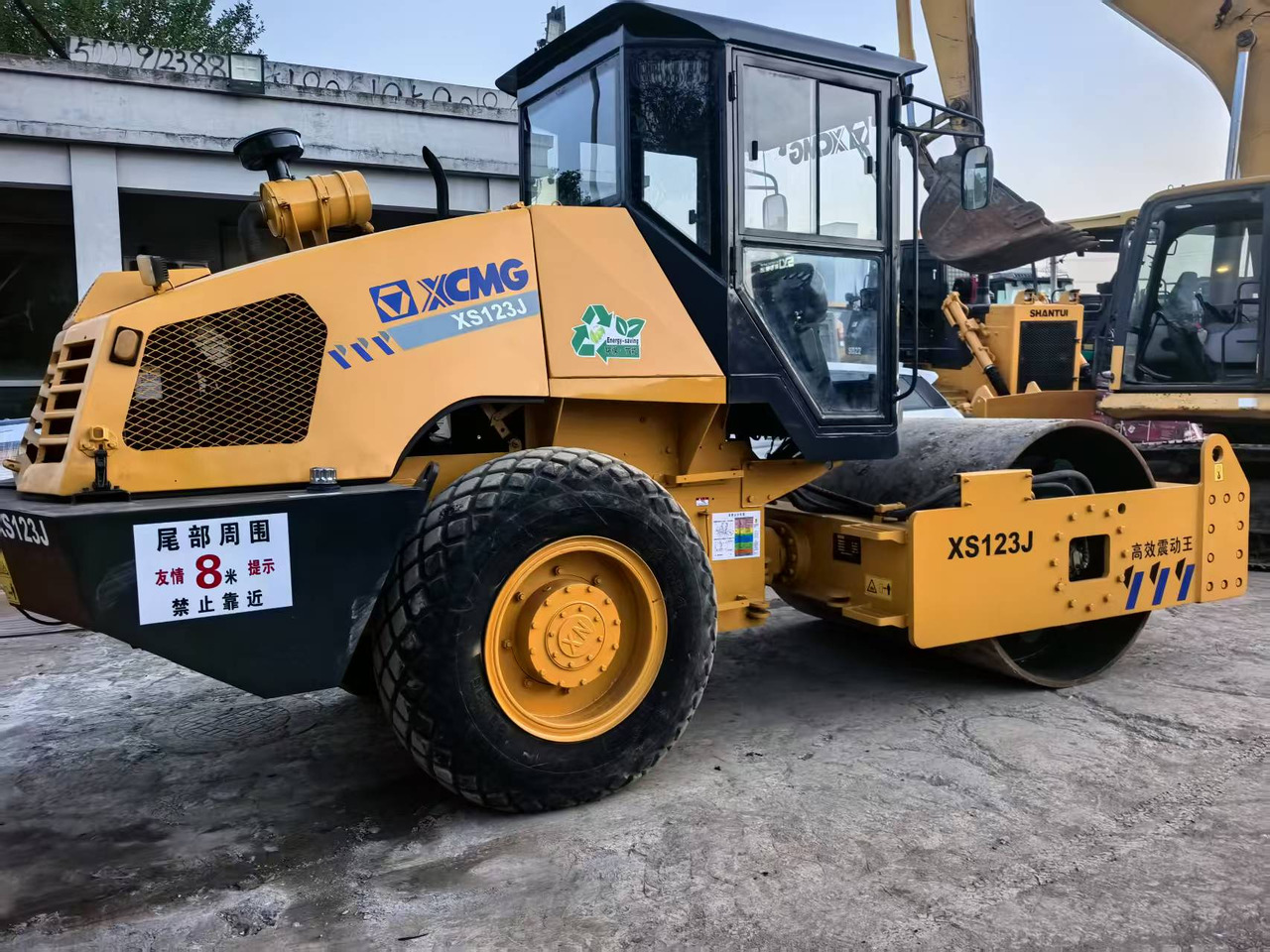 XCMG XS123J - Compactor: Foto 2 XCMG XS123J - Compactor: Foto 2