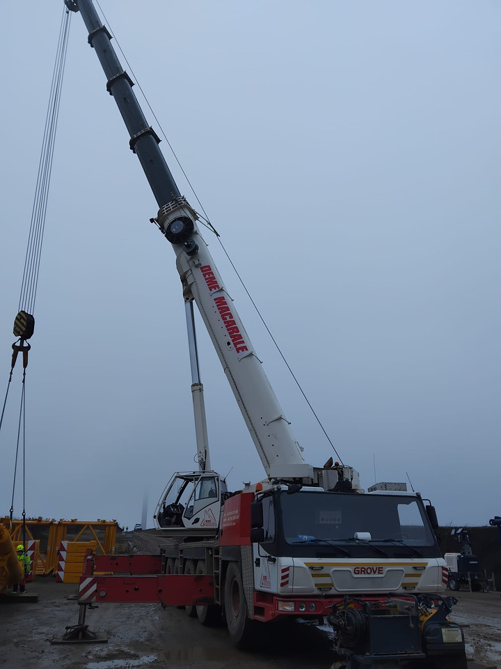 GROVE GMK5220 - Automacara: Foto 2 GROVE GMK5220 - Automacara: Foto 2