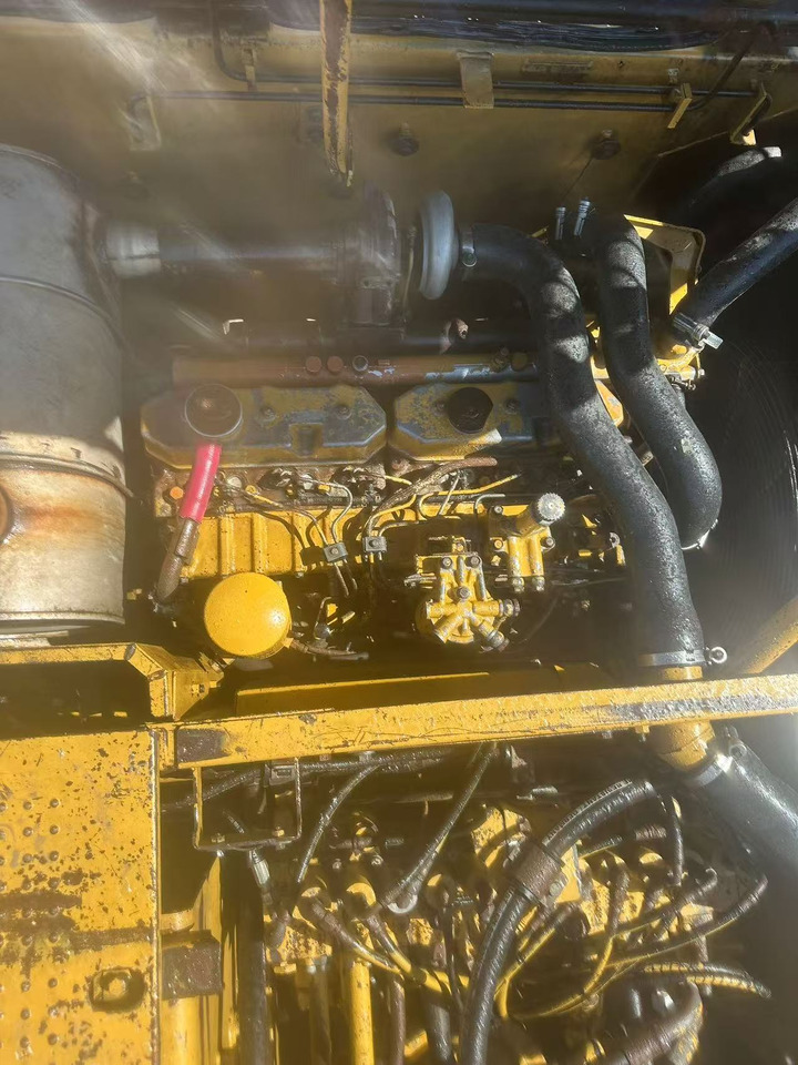 CATPILLAR 320DL - Excavator pe şenile: Foto 4 CATPILLAR 320DL - Excavator pe şenile: Foto 4