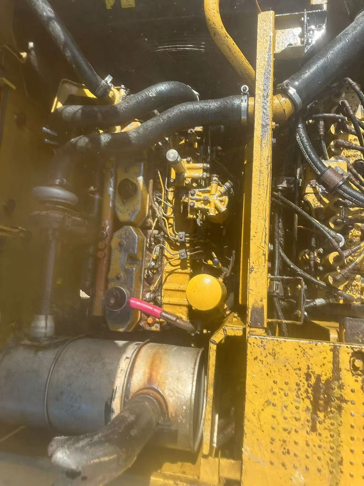 CATPILLAR 320DL - Excavator pe şenile: Foto 3 CATPILLAR 320DL - Excavator pe şenile: Foto 3