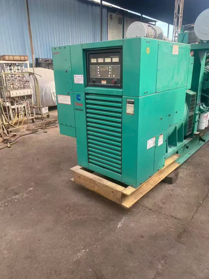 Echipament industrial de climatizare CUMMINS QSK30-G3: Foto 7