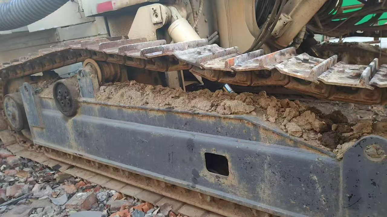 INGERSOLLRAND ECM580 - Unealtă/ Echipament: Foto 2 INGERSOLLRAND ECM580 - Unealtă/ Echipament: Foto 2