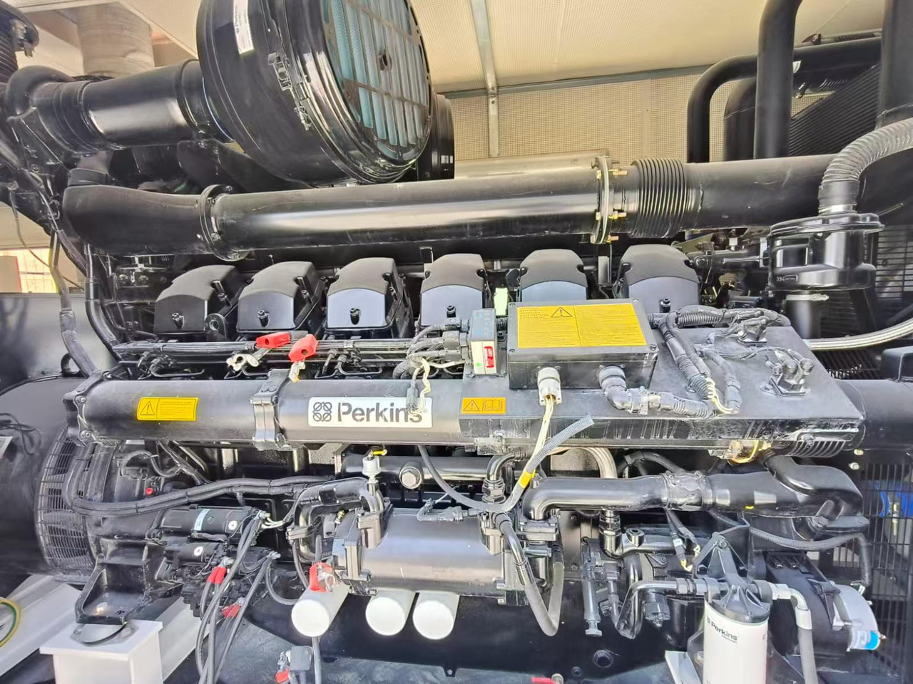 PERKINS 4016TAG2A - Generator electric: Foto 1 PERKINS 4016TAG2A - Generator electric: Foto 1