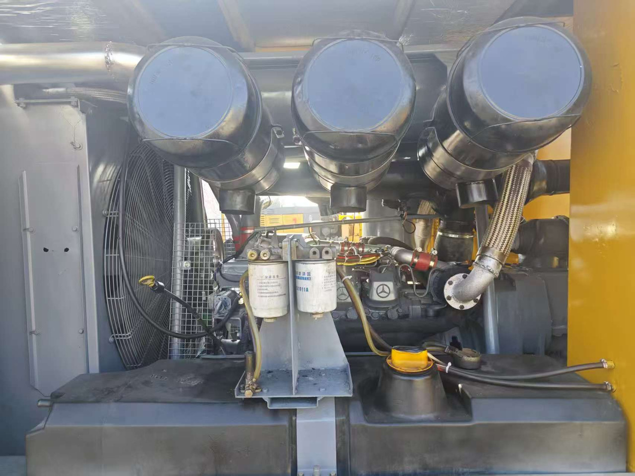 Atlas copco XRVS455MD AS - Unealtă/ Echipament: Foto 4 Atlas copco XRVS455MD AS - Unealtă/ Echipament: Foto 4