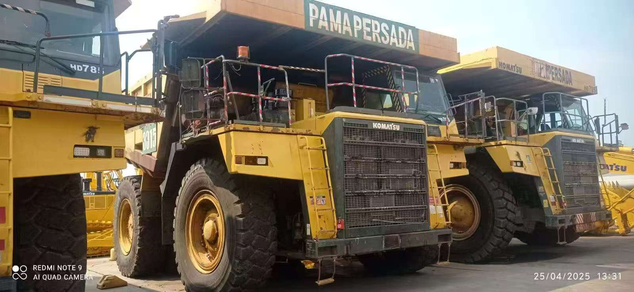 Komatsu HD785-7 - Camion furgon: Foto 5 Komatsu HD785-7 - Camion furgon: Foto 5