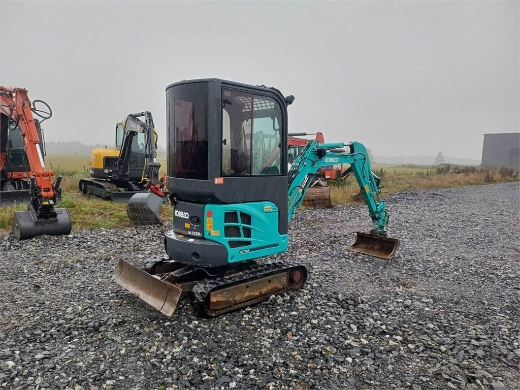 Mini excavator Kobelco SK17SR-3 Kallistajalla: Foto 6