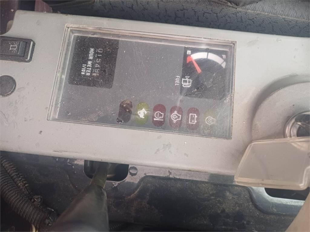 Mini excavator Kobelco SK17SR-3 Kallistajalla: Foto 11