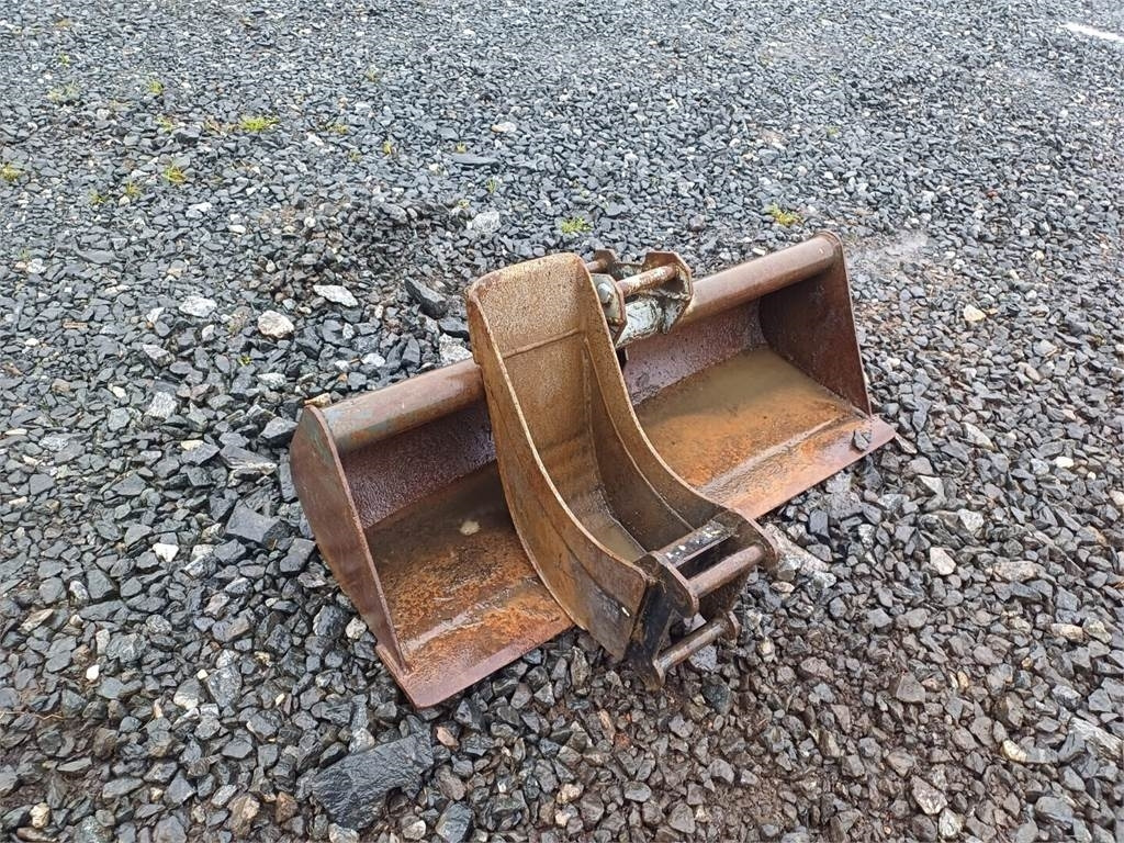 Mini excavator Kobelco SK17SR-3 Kallistajalla: Foto 9