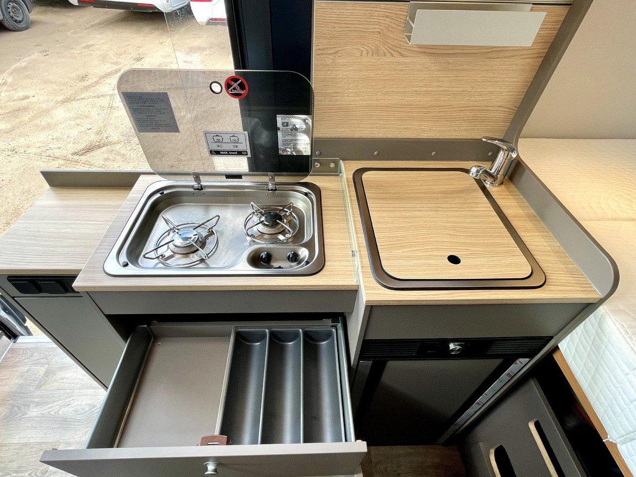 Camper van LMC Innovan 590C: Foto 11 Camper van LMC Innovan 590C: Foto 11