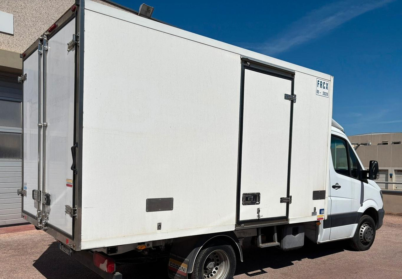 Mercedes-Benz Sprinter 416 CDI T 37/35 Furgone iso - Autoutilitară frigorifica: Foto 3 Mercedes-Benz Sprinter 416 CDI T 37/35 Furgone iso - Autoutilitară frigorifica: Foto 3