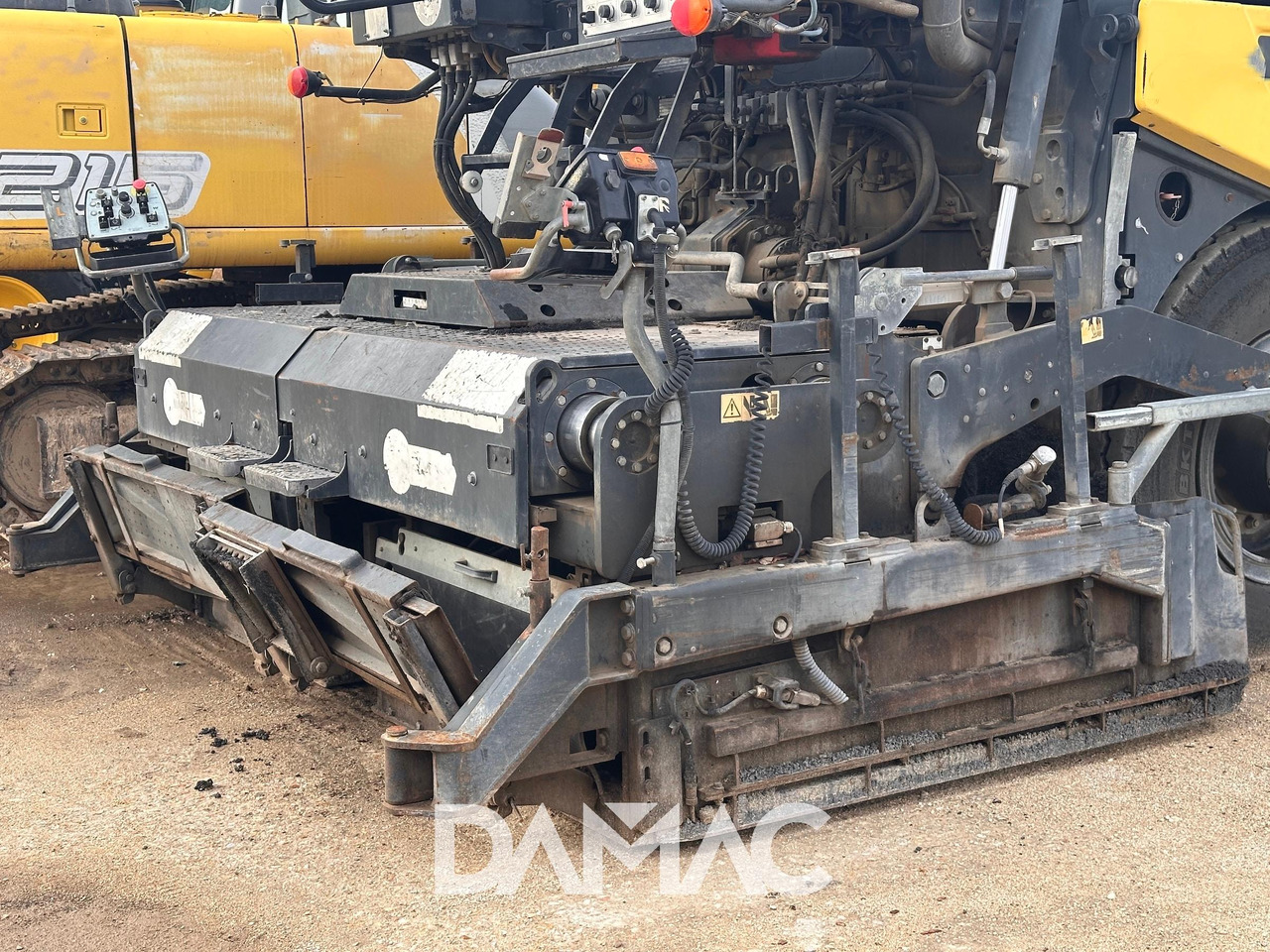 BOMAG BF600 P-2 - Finisor de asfalt: Foto 5 BOMAG BF600 P-2 - Finisor de asfalt: Foto 5