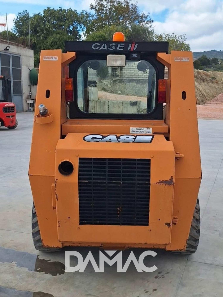 CASE 721 - Mini încărcător: Foto 3 CASE 721 - Mini încărcător: Foto 3