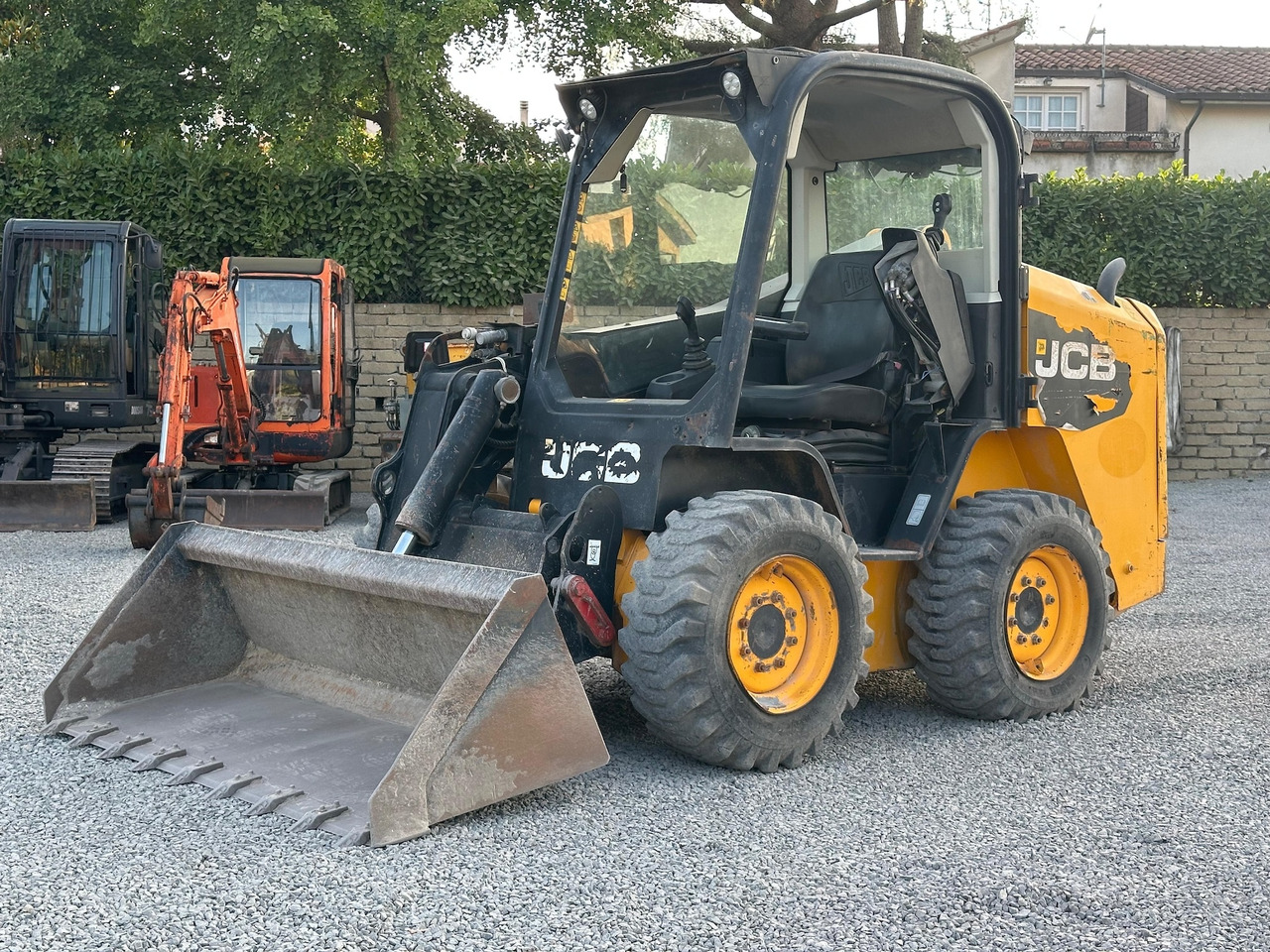 JCB 225 - Mini încărcător: Foto 1 JCB 225 - Mini încărcător: Foto 1