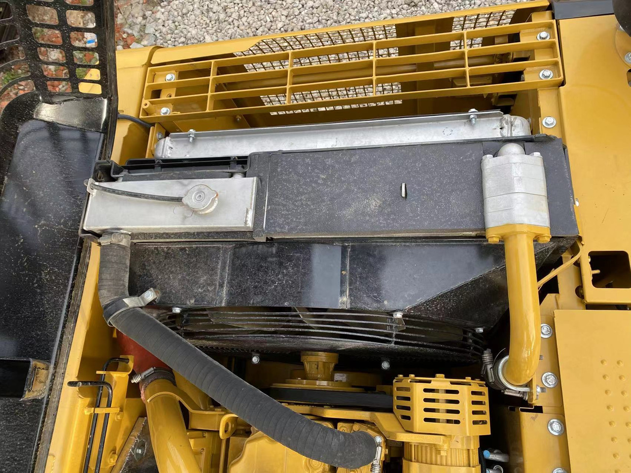 Excavator pe şenile CATERPILLAR 329D: Foto 19