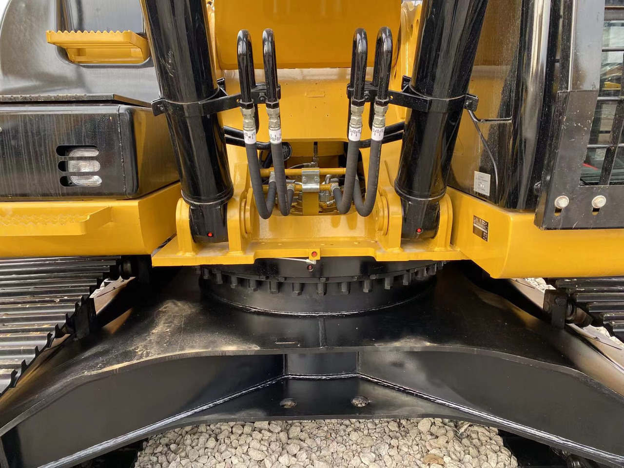 Excavator pe şenile CATERPILLAR 329D: Foto 23