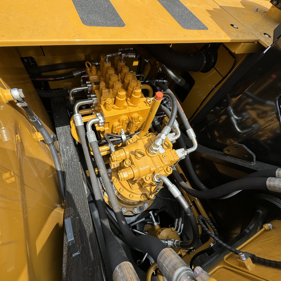 SANY SY215C - Excavator pe şenile: Foto 5 SANY SY215C - Excavator pe şenile: Foto 5