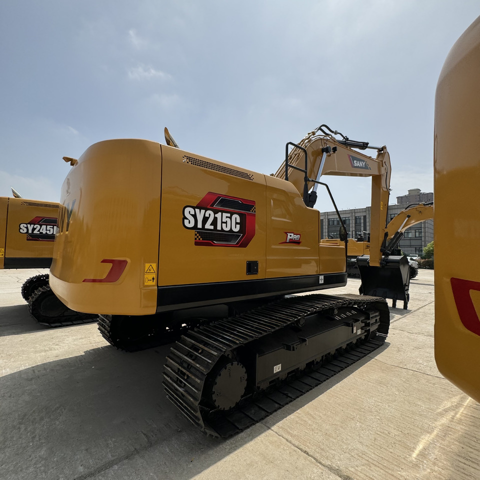 SANY SY215C - Excavator pe şenile: Foto 4 SANY SY215C - Excavator pe şenile: Foto 4