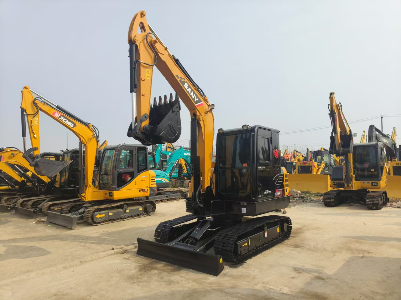 SANY sy60 - Excavator pe şenile: Foto 1 SANY sy60 - Excavator pe şenile: Foto 1
