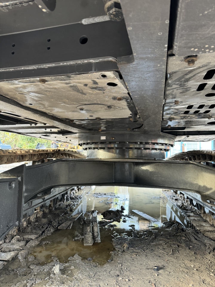 VOLVO EC220D - Excavator pe şenile: Foto 5 VOLVO EC220D - Excavator pe şenile: Foto 5