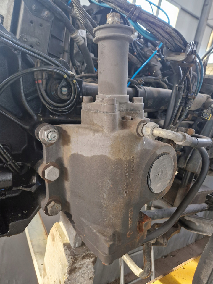 BOSCH KOLUMNA PRZEKŁADNIA KIEROWNICZA VOLVO FH 4 RENAULT GAMA RANGE T BOSCH ZF - Casetă de direcție pentru Camion: Foto 3 BOSCH KOLUMNA PRZEKŁADNIA KIEROWNICZA VOLVO FH 4 RENAULT GAMA RANGE T BOSCH ZF - Casetă de direcție pentru Camion: Foto 3