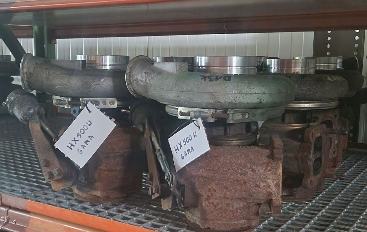 HOLSET TURBINA TURBOSPRĘŻARKA RENAULT GAMA T RANGE DTI 11 - Turbocompresor pentru Camion: Foto 5 HOLSET TURBINA TURBOSPRĘŻARKA RENAULT GAMA T RANGE DTI 11 - Turbocompresor pentru Camion: Foto 5