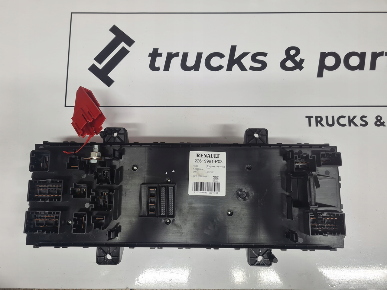 RENAULT PŁYTA BEZPIECZNIKÓW SKRZYNKA RENAULT GAMA T RANGE 22619991 P03 - Siguranță pentru Camion: Foto 2 RENAULT PŁYTA BEZPIECZNIKÓW SKRZYNKA RENAULT GAMA T RANGE 22619991 P03 - Siguranță pentru Camion: Foto 2