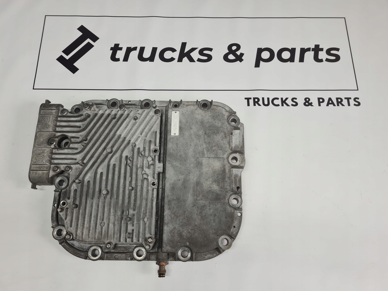 VOLVO ELEKTRONIKA WYBIERAKA SKRZYNI "G" Z RETARDEREM VOLVO FH 4 5 RENAULT GAMA T - Cutie de viteze și piese pentru Camion: Foto 1 VOLVO ELEKTRONIKA WYBIERAKA SKRZYNI "G" Z RETARDEREM VOLVO FH 4 5 RENAULT GAMA T - Cutie de viteze și piese pentru Camion: Foto 1