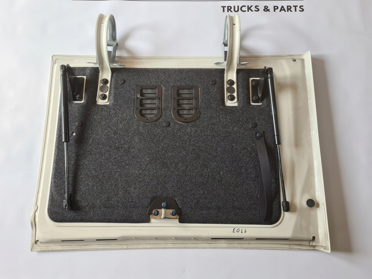 Caroserie și exterior pentru Camion VOLVO KLAPA SCHOWKA DRZWICZKI ZAWIASY PRAWE KOMPLETNE VOLVO FH 4 FH 5 1103: Foto 6 Caroserie și exterior pentru Camion VOLVO KLAPA SCHOWKA DRZWICZKI ZAWIASY PRAWE KOMPLETNE VOLVO FH 4 FH 5 1103: Foto 6