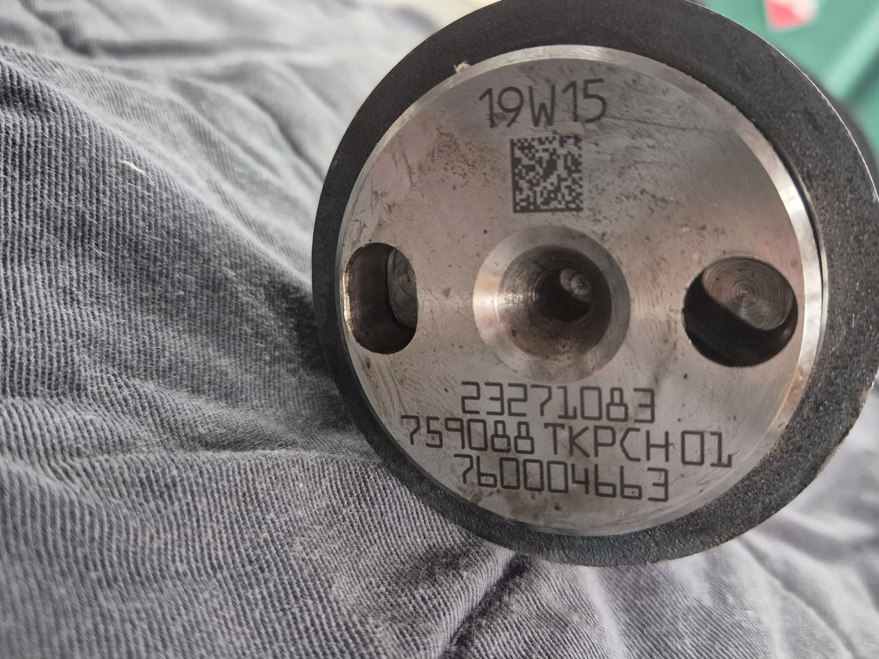 VOLVO WAŁEK ROZRZĄDU VOLVO FH FM 4 RENAULT GAMA T D13K 23271083 COMMON RAIL - Axa cu came pentru Camion: Foto 4 VOLVO WAŁEK ROZRZĄDU VOLVO FH FM 4 RENAULT GAMA T D13K 23271083 COMMON RAIL - Axa cu came pentru Camion: Foto 4