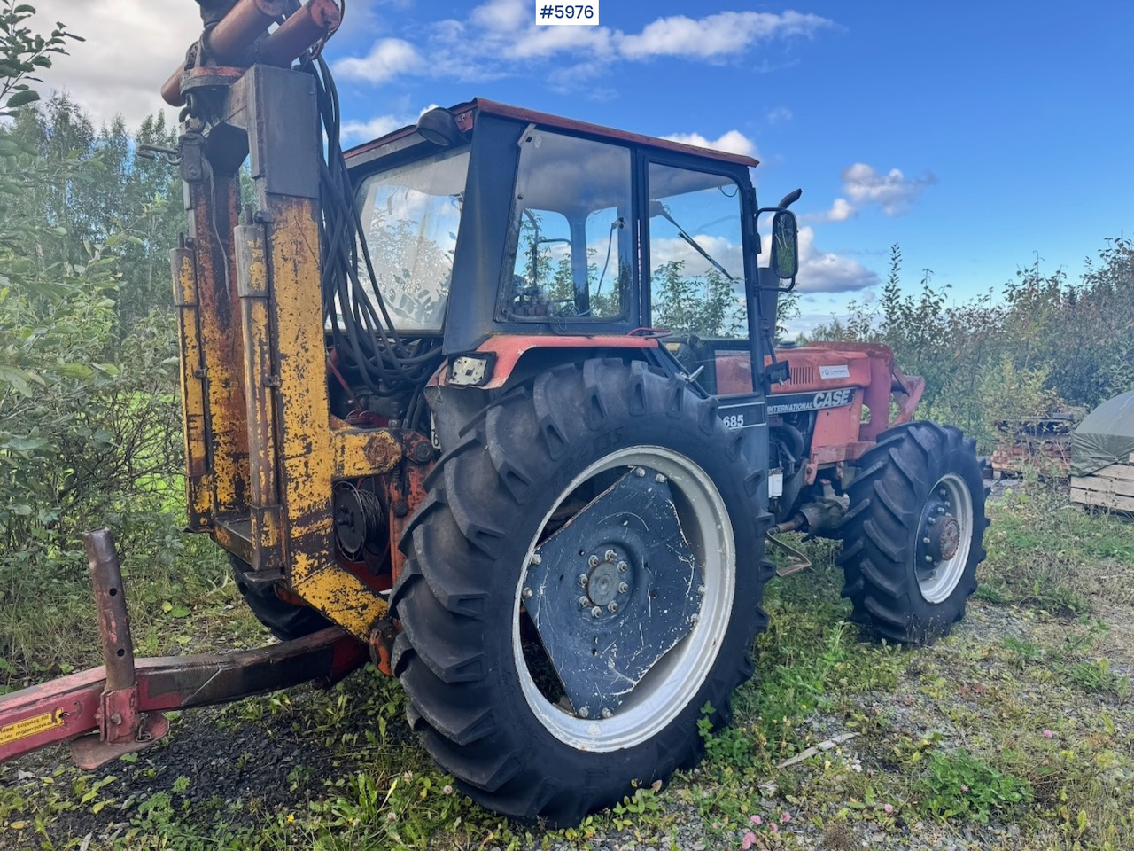 1985 Case International 685 with Log Trailer - Tractor agricol: Foto 3 1985 Case International 685 with Log Trailer - Tractor agricol: Foto 3