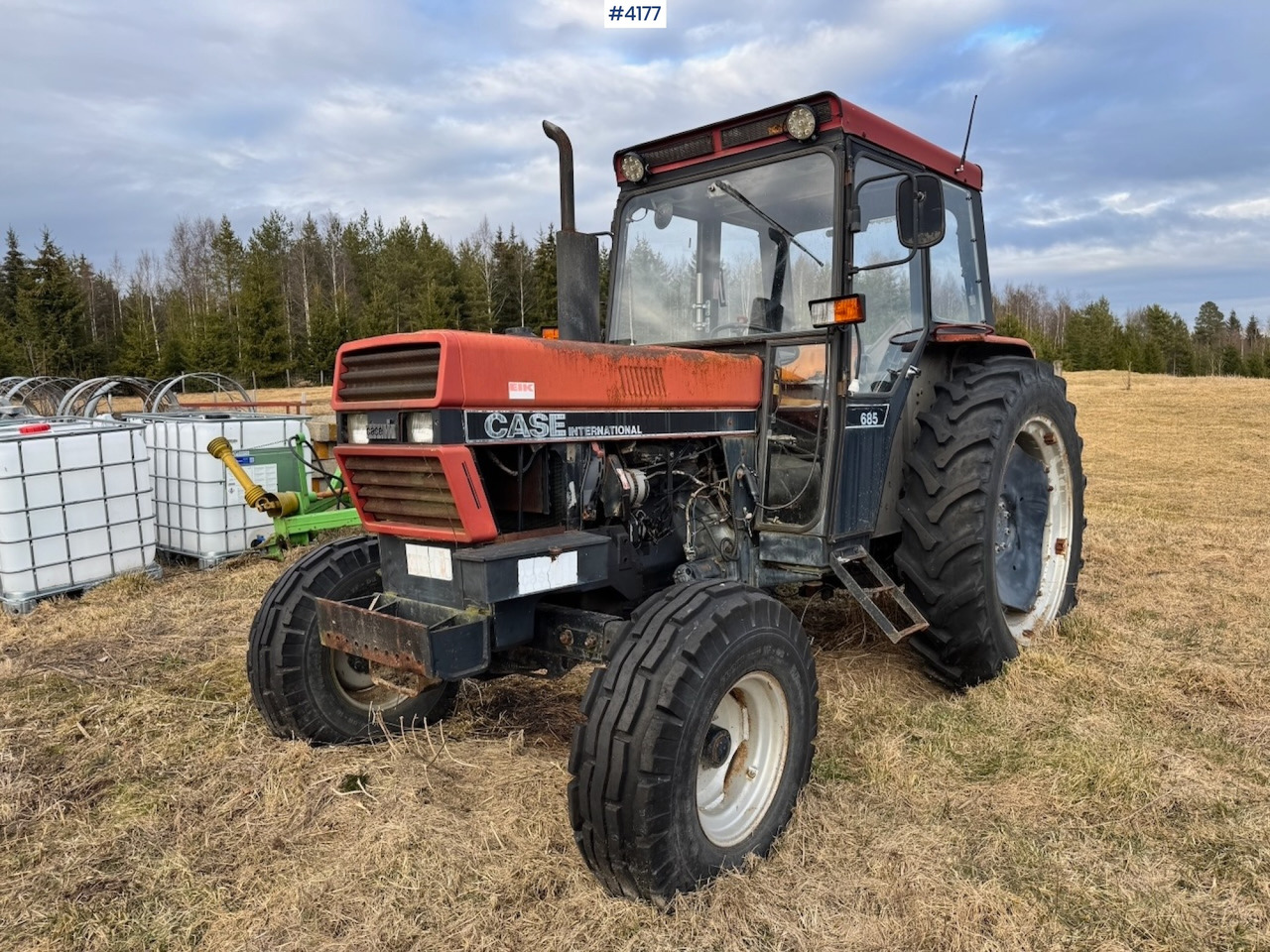 1986 Case International 685 4x2 - Tractor agricol: Foto 2 1986 Case International 685 4x2 - Tractor agricol: Foto 2