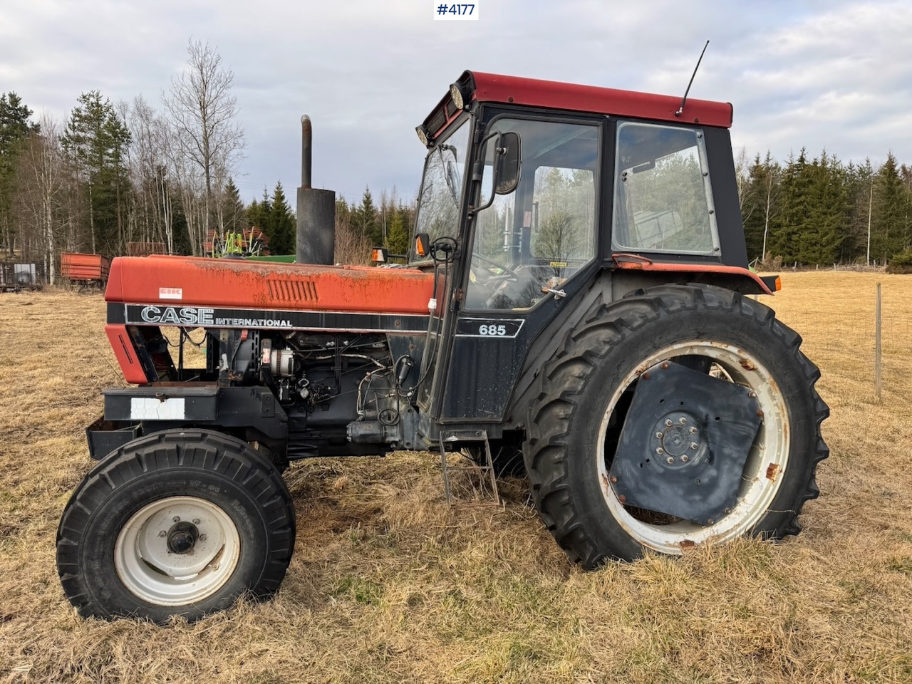 1986 Case International 685 4x2 - Tractor agricol: Foto 1 1986 Case International 685 4x2 - Tractor agricol: Foto 1
