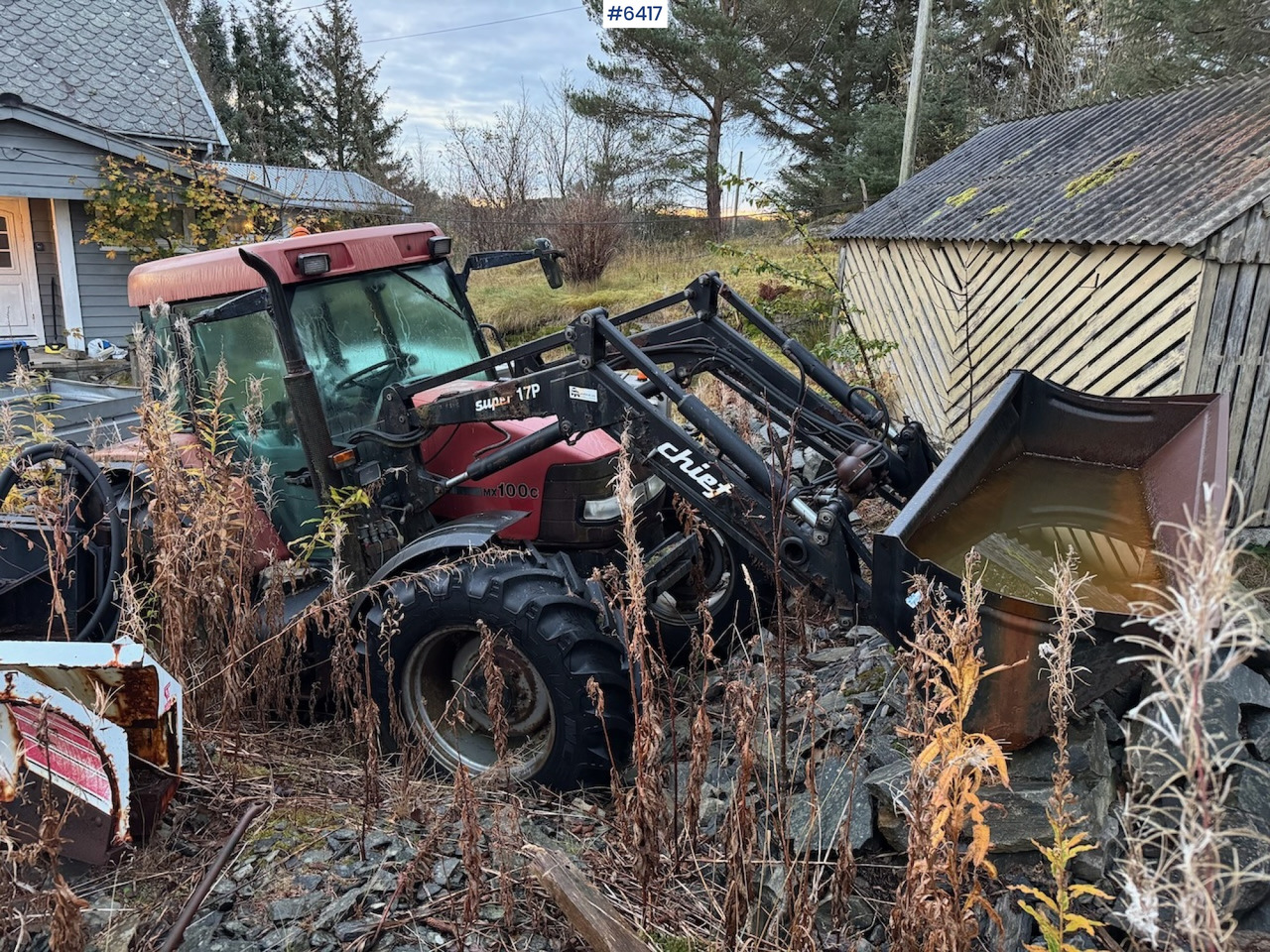 1999 Case IH Maxxum MX 100C w/ front loader, bucket and blade. Repair object. - Tractor agricol: Foto 1 1999 Case IH Maxxum MX 100C w/ front loader, bucket and blade. Repair object. - Tractor agricol: Foto 1