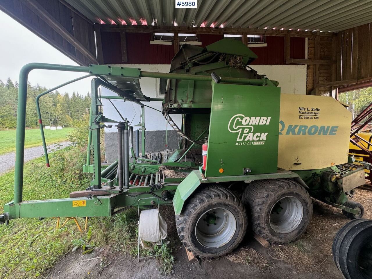 2001 Krone Combipack 1500 - Utilaje pentru fân: Foto 4 2001 Krone Combipack 1500 - Utilaje pentru fân: Foto 4