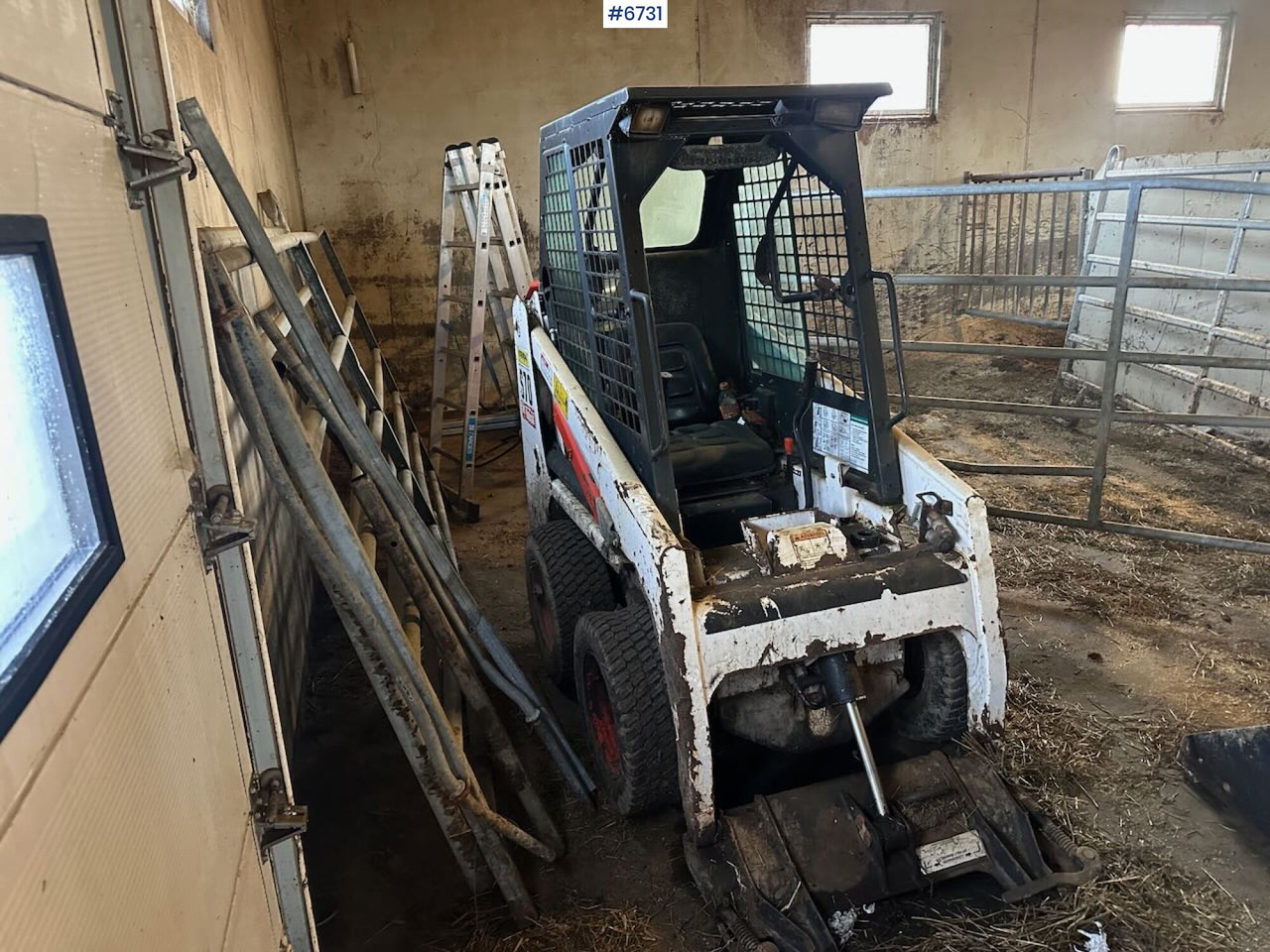 2012 Bobcat S70 Mini loader w/ pallet forks and demolition bucket. - Încărcător articulat: Foto 3 2012 Bobcat S70 Mini loader w/ pallet forks and demolition bucket. - Încărcător articulat: Foto 3