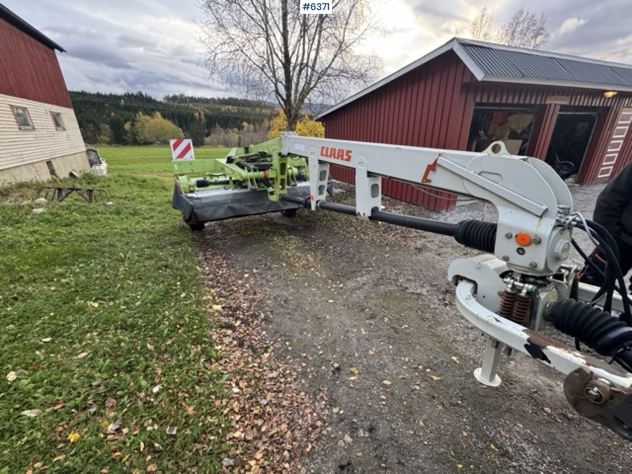 2012 CLAAS Disco 3100 TC trailed mower - Utilaje pentru fân: Foto 1 2012 CLAAS Disco 3100 TC trailed mower - Utilaje pentru fân: Foto 1