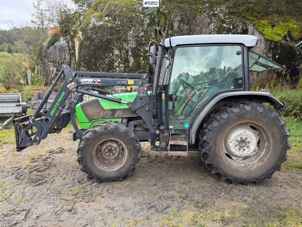 2013 Deutz Fahr Agroplus 410 DT w/ front loader. - Tractor agricol: Foto 1 2013 Deutz Fahr Agroplus 410 DT w/ front loader. - Tractor agricol: Foto 1